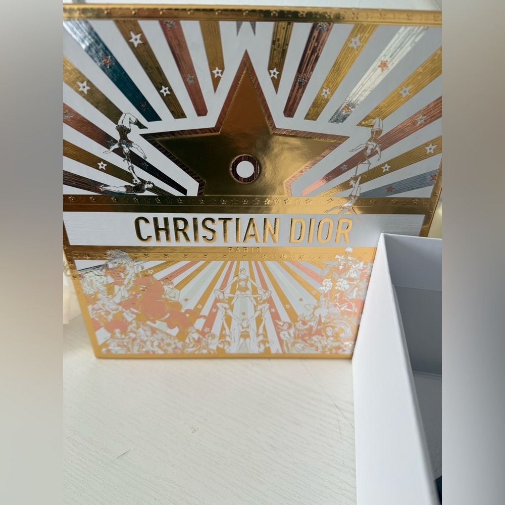 Christian Dior Gift Set with 3 products - Picture 5 of 5